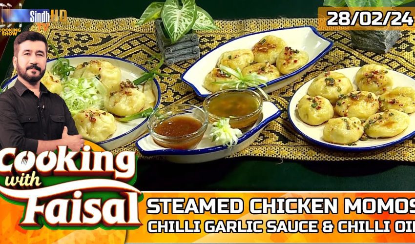 Steamed Chicken Momos | Chilli Garlic Sauce & Chilli Oil | Cooking With Faisal